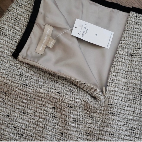 NWT Banana Republic skirt - Picture 4 of 5